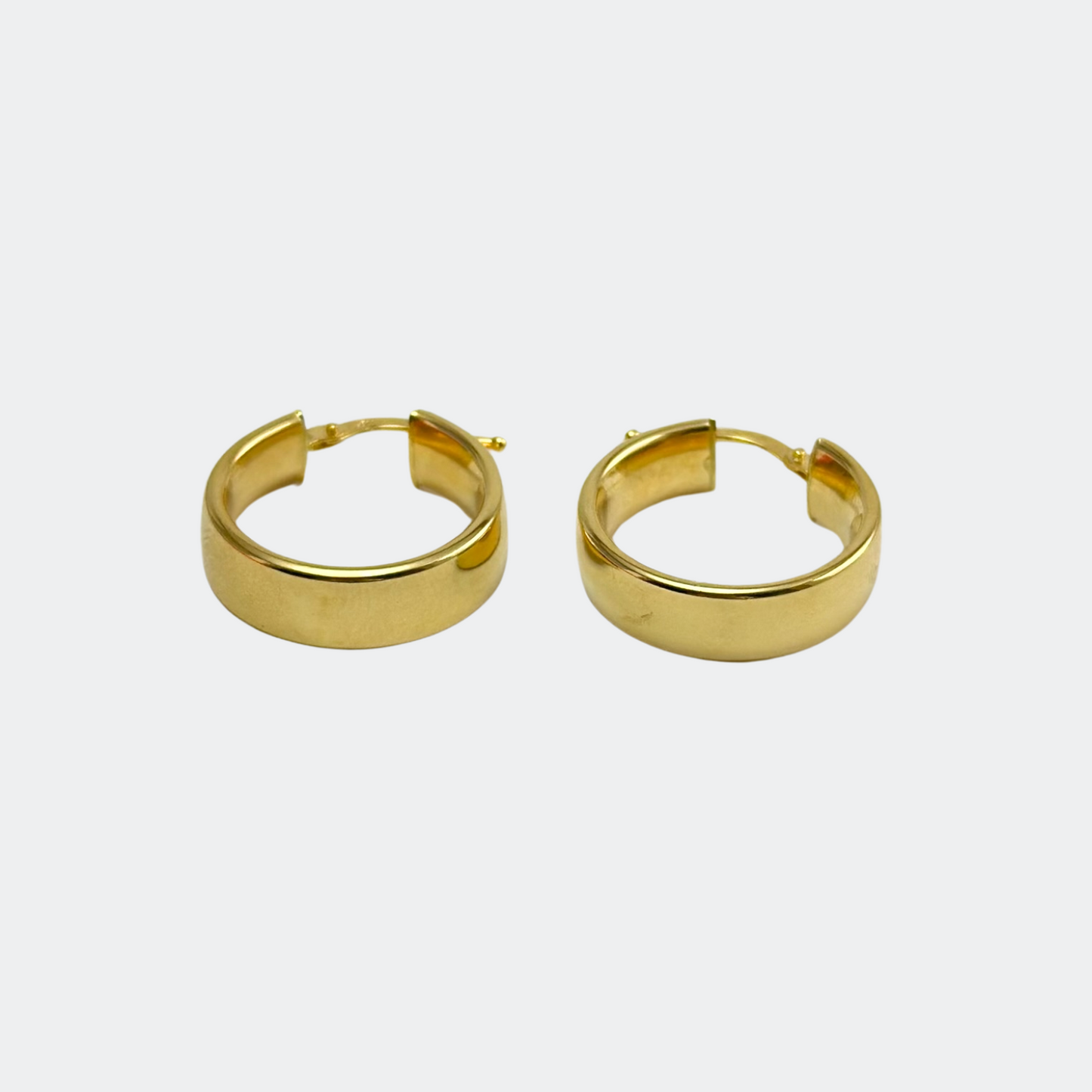 ARETES LUCÍA