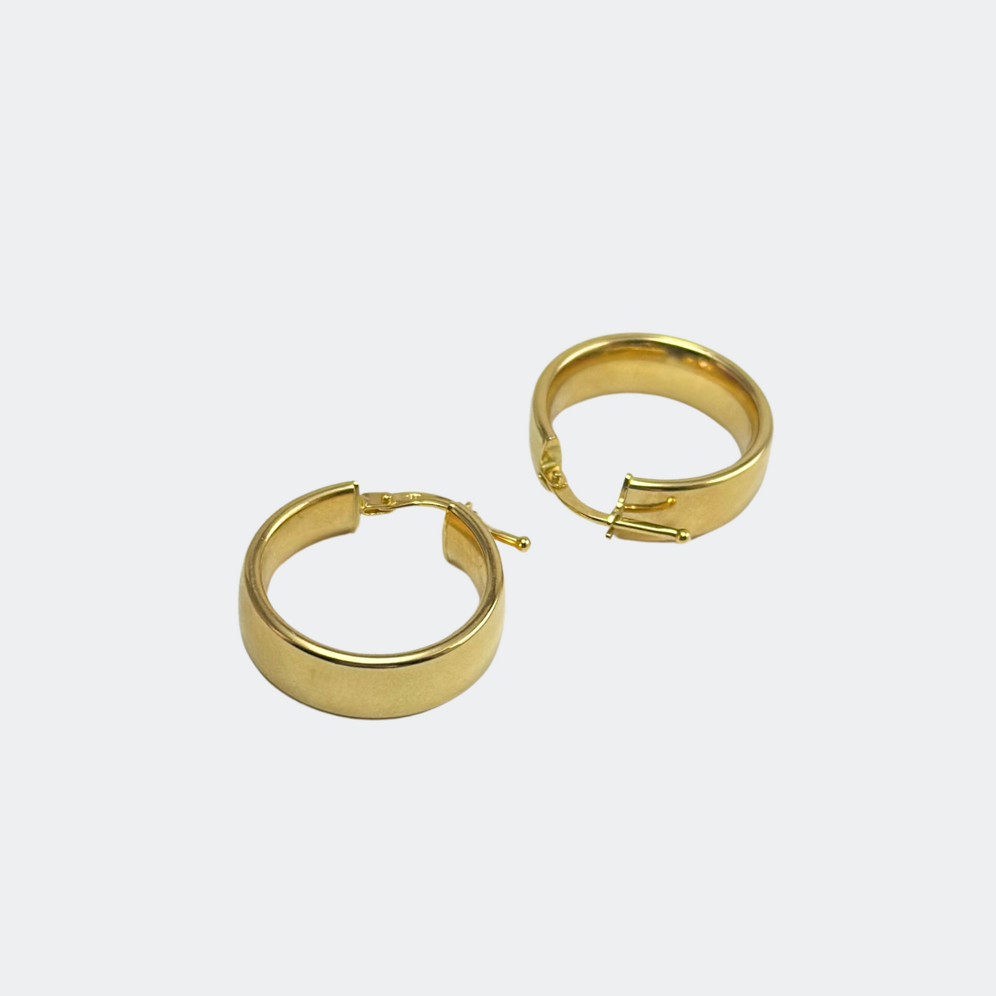 ARETES LUCÍA