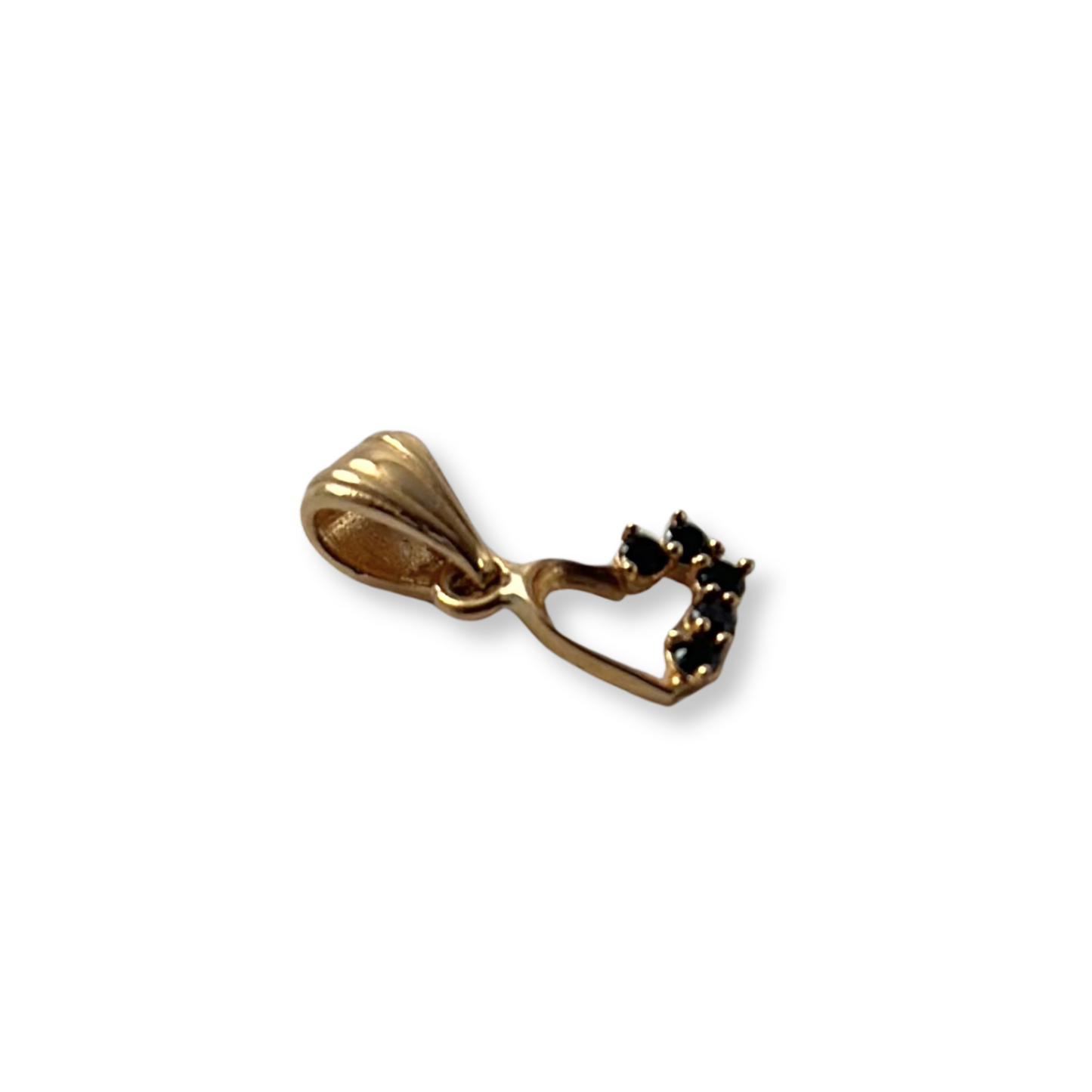 HEART PENDANT WITH BLACK STONE