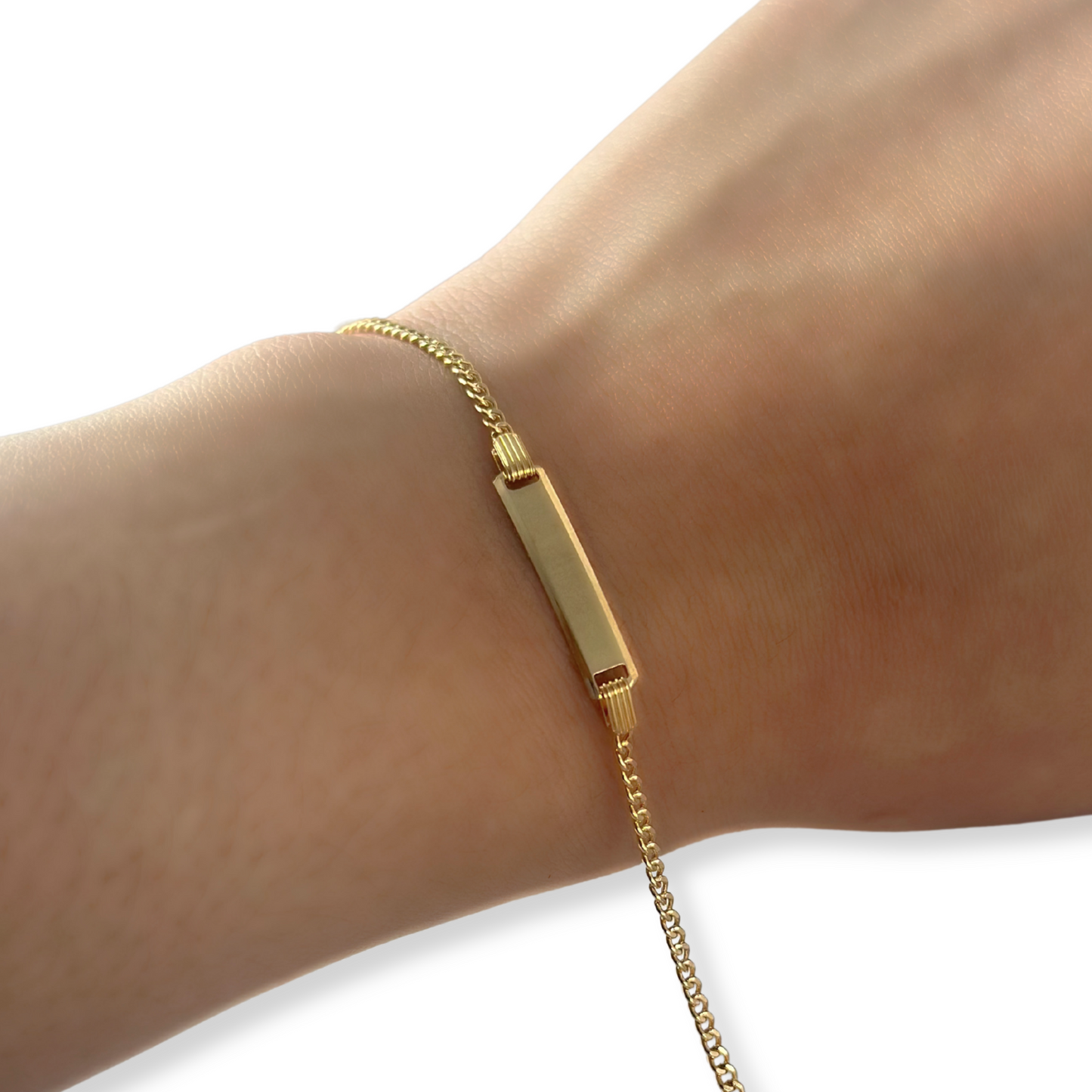 BABY BRACELET WITH NAMEPLATE