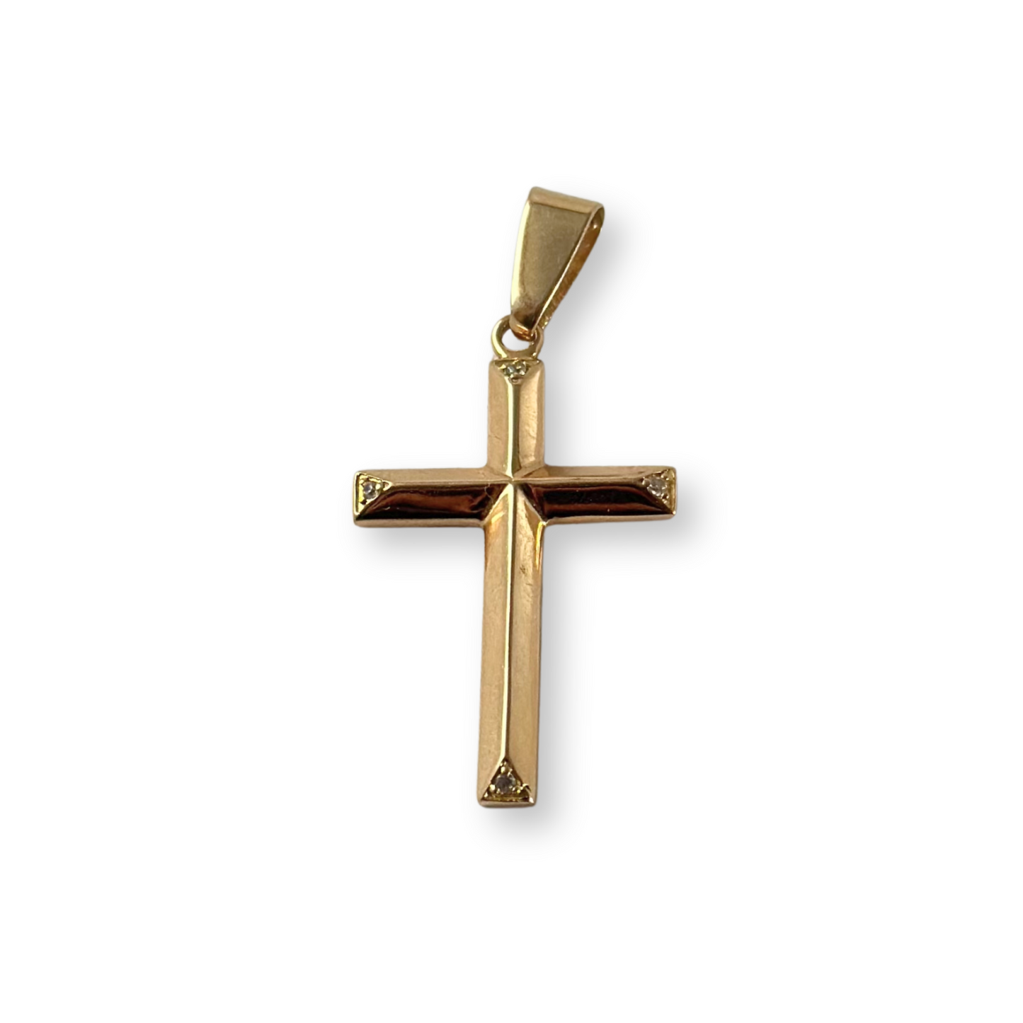 CROSS PENDANT WITH DIAMOND-CUT TIPS