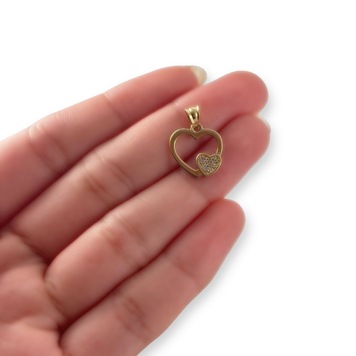 GOLD HEART PENDANT WITH STONE