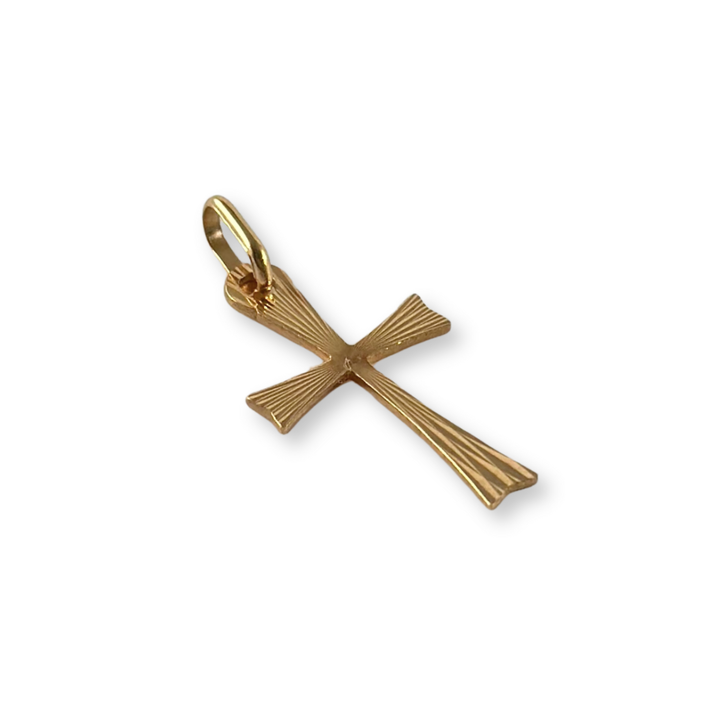 DIAMOND-CUT CROSS PENDANT