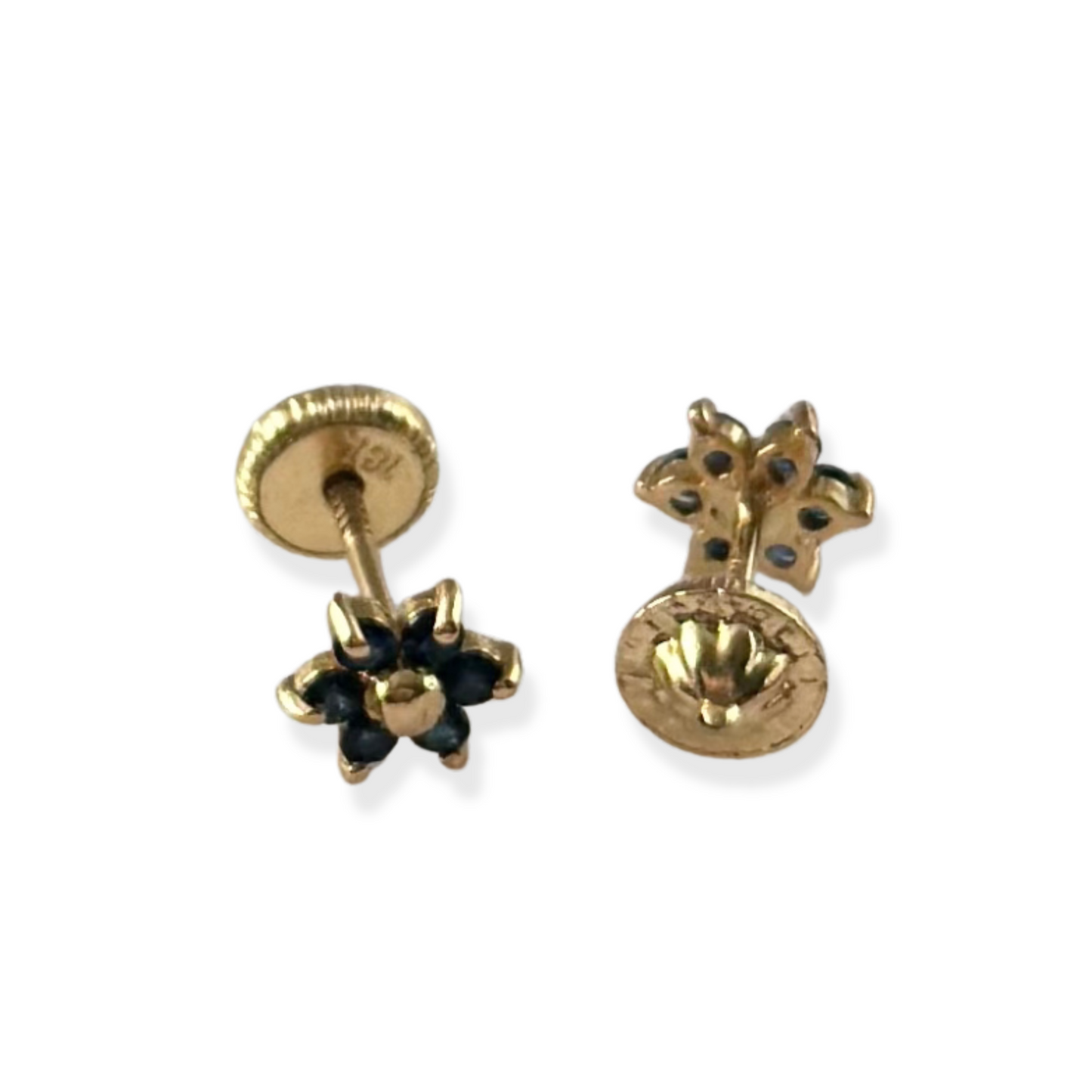 STUD EARRINGS FLOWER