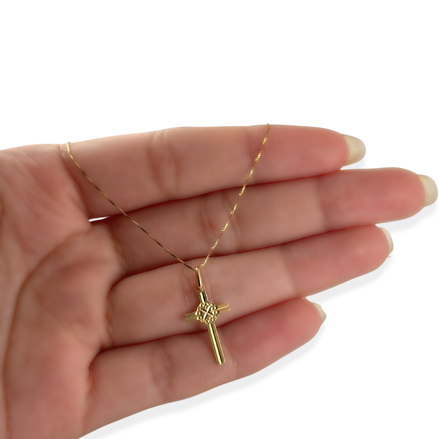 CHAIN WITH CROSS PENDANT