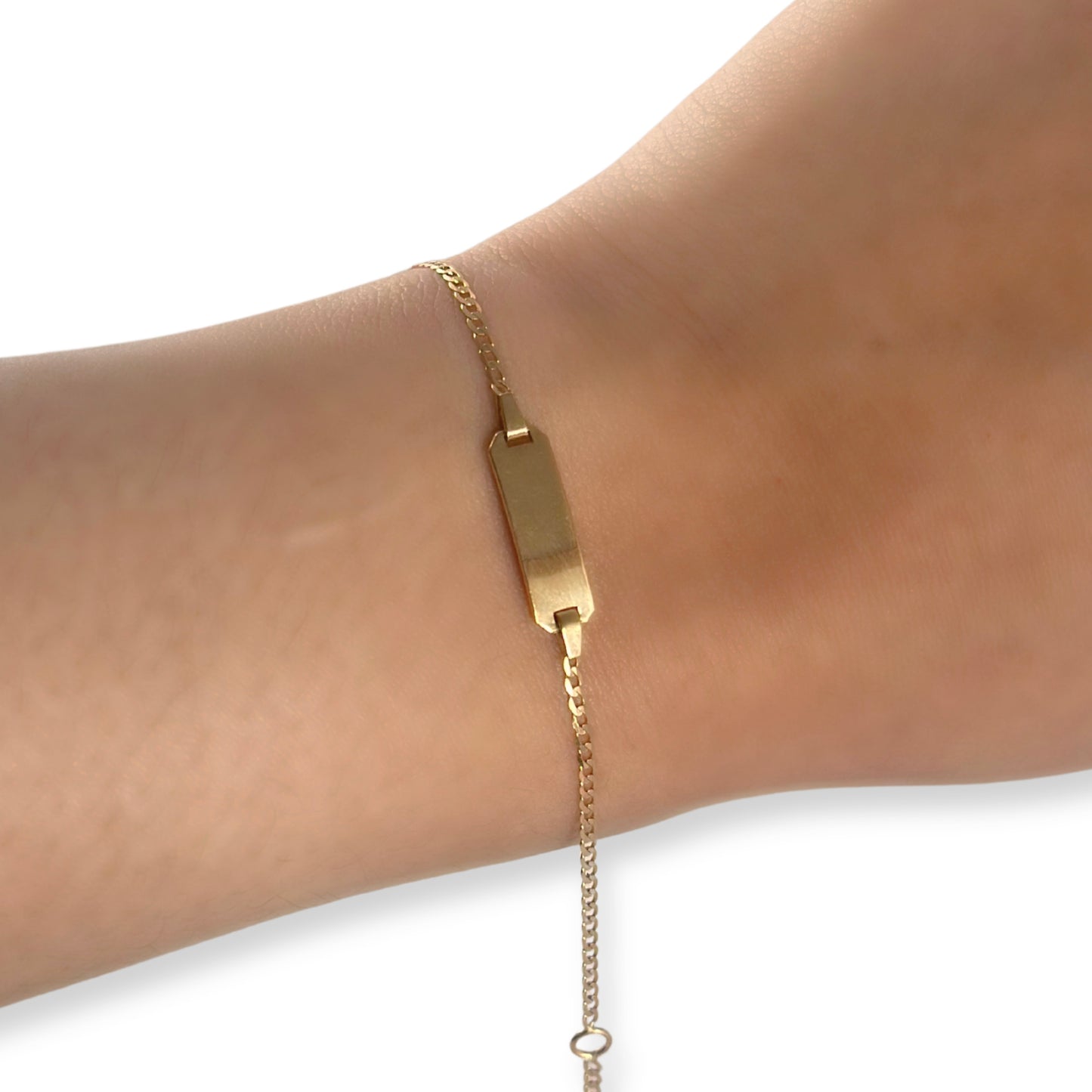 BABY BRACELET WITH NAMEPLATE