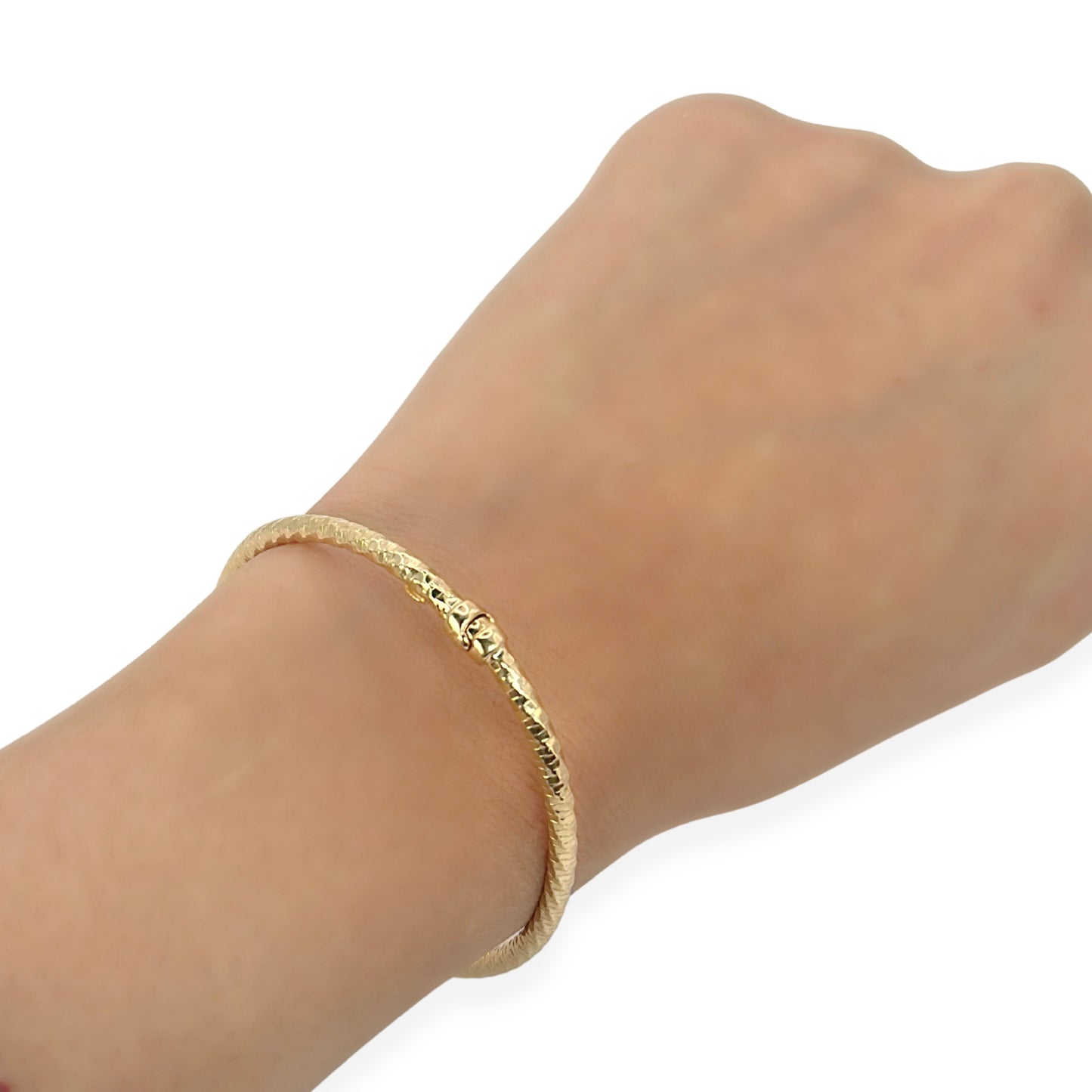 DIAMOND-CUT RIGID BRACELET
