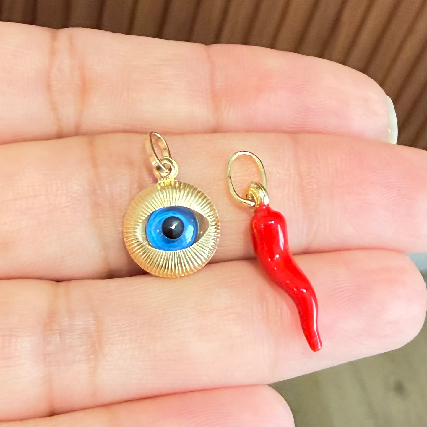 COLGANTE DE CUERNO Y OJO TURCO