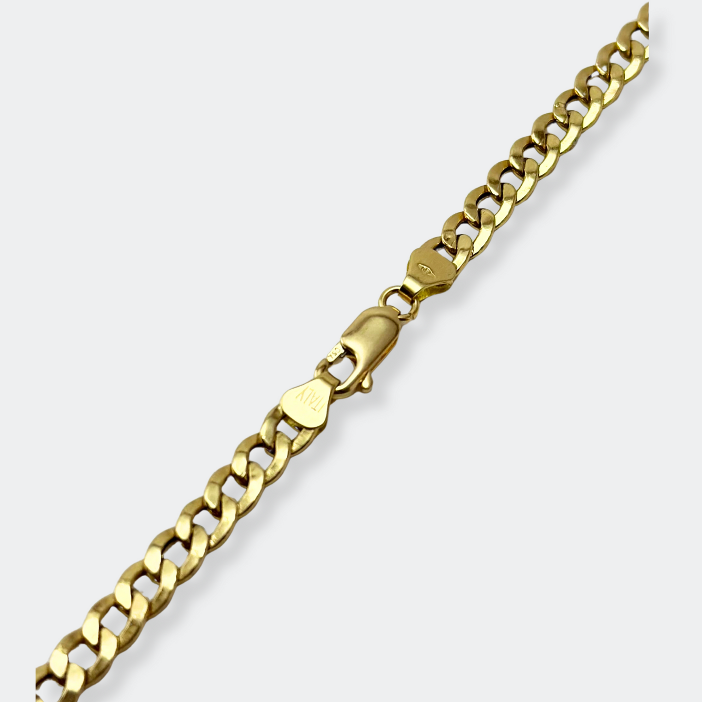 CUBAN LINK CHAIN