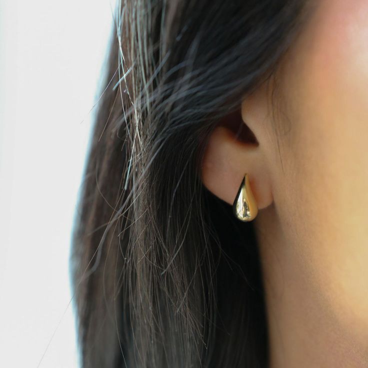 DROP STUD EARRINGS