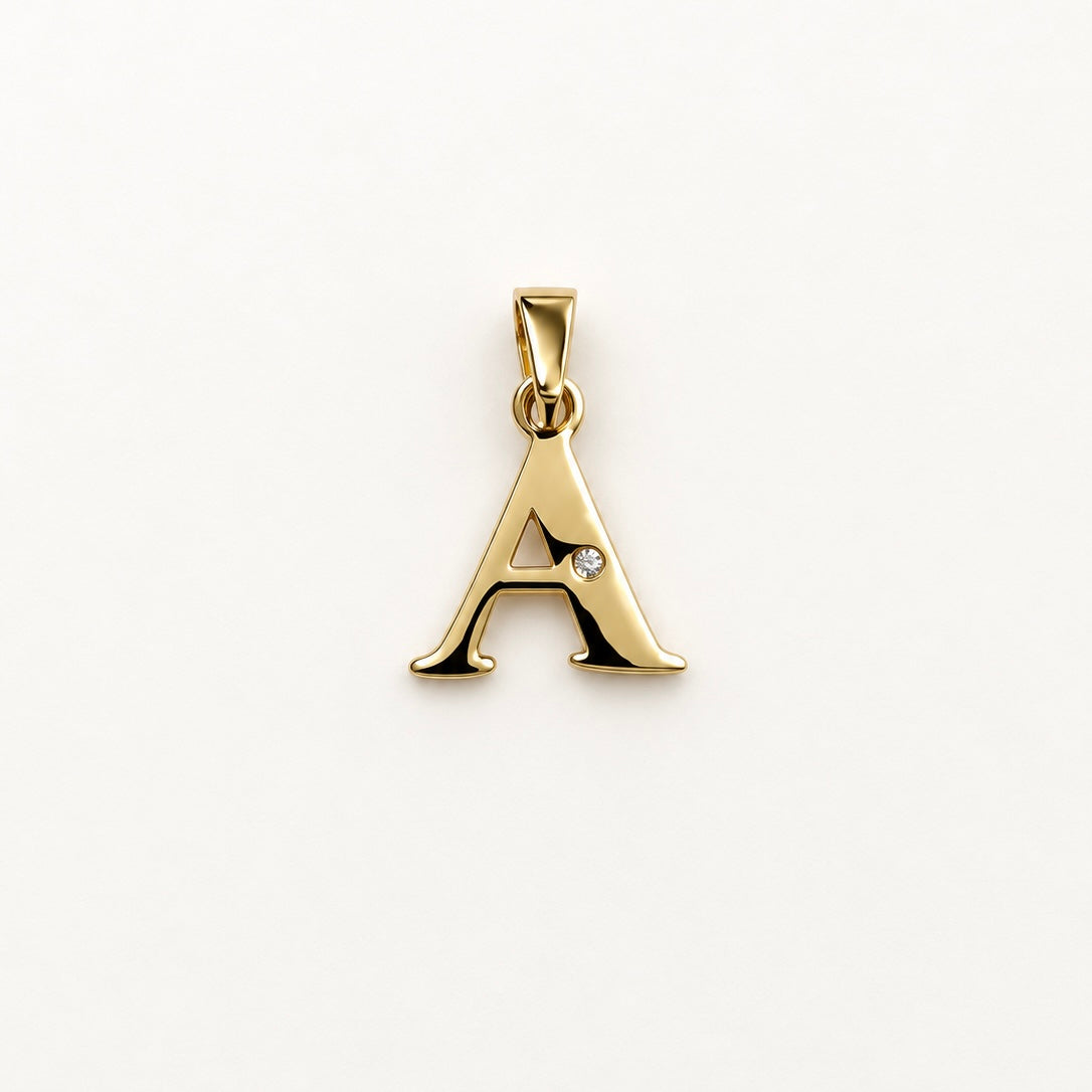 Letter A Pendant / 0.64 gr / 1.6 cm / 18K Italian Gold