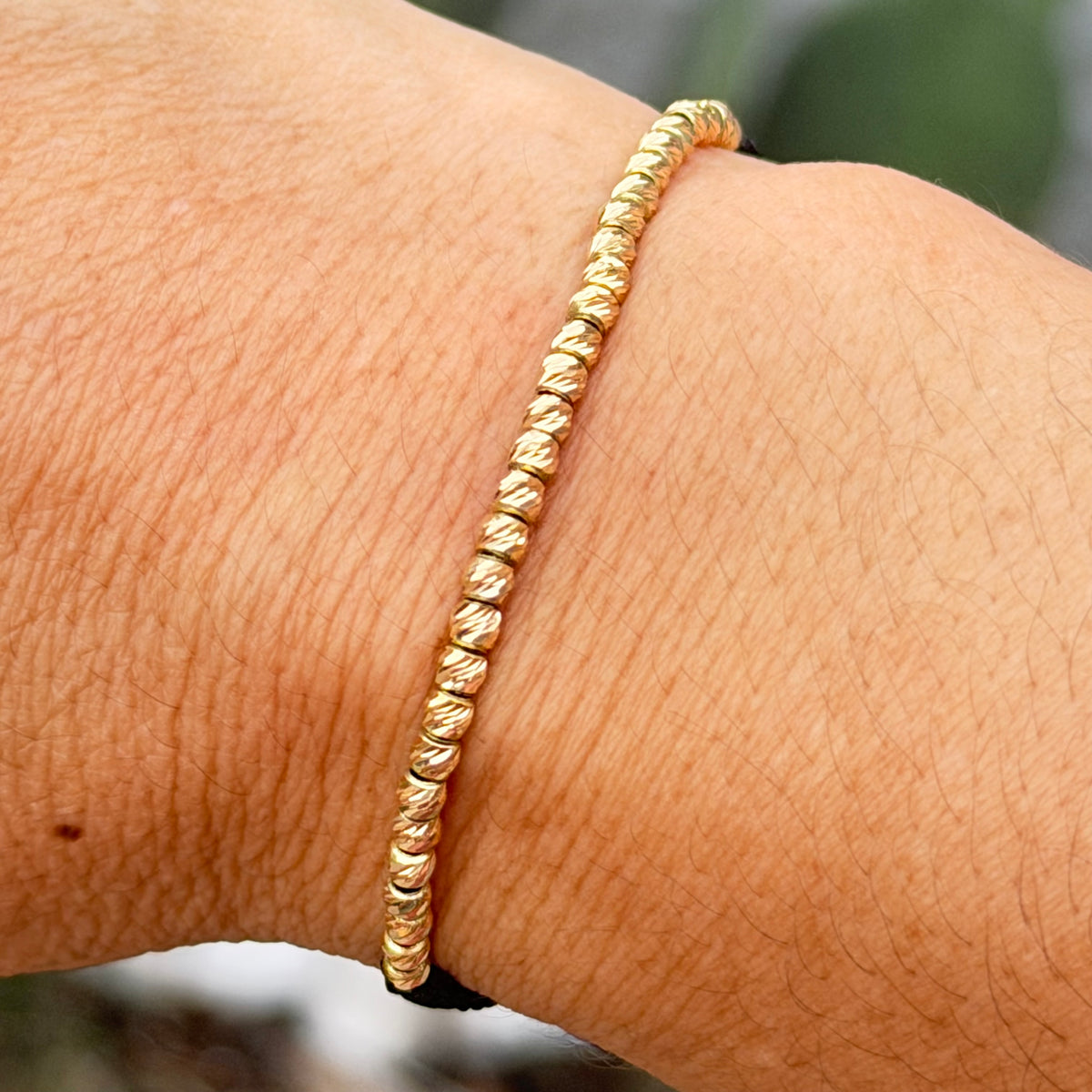 Bracelet with Gold Beads / 1.04 gr / 3 mm