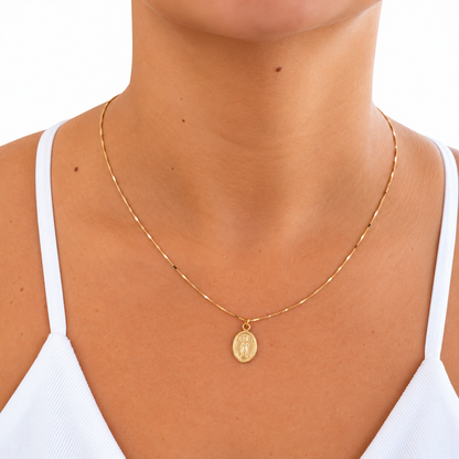 Venetian Chain with Divine Child Jesus Pendant / 1.86 gr / 40 cm / 1 mm / 2 cm / 18K Italian Gold