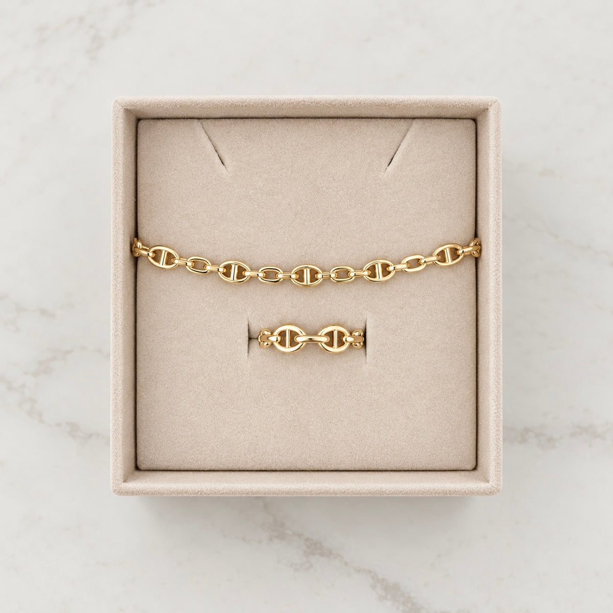Mariner Link Bracelet and Ring Set / Bracelet 5.21gr / 18 cm / Ring 2.29g /T7 / 18K Italian Gold