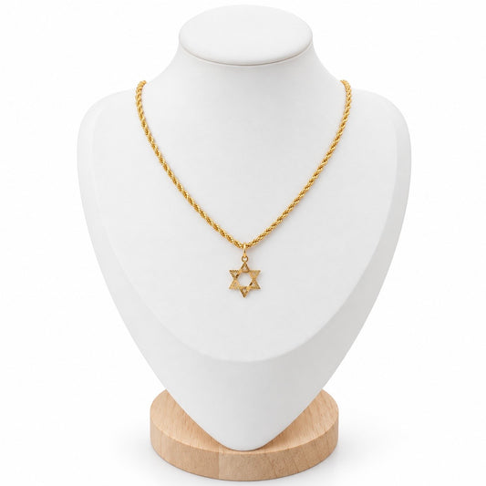 Rope Chain With Star Pendants / 2.65 gr / 45 cm / 2 mm / Pendant 0.72 gr / 2 cm / 18K Italian Gold