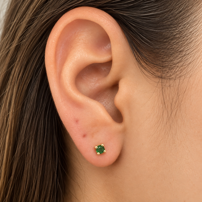 Green Stud Solitaire Earrings / Per piece / 3 mm / Gold 18K