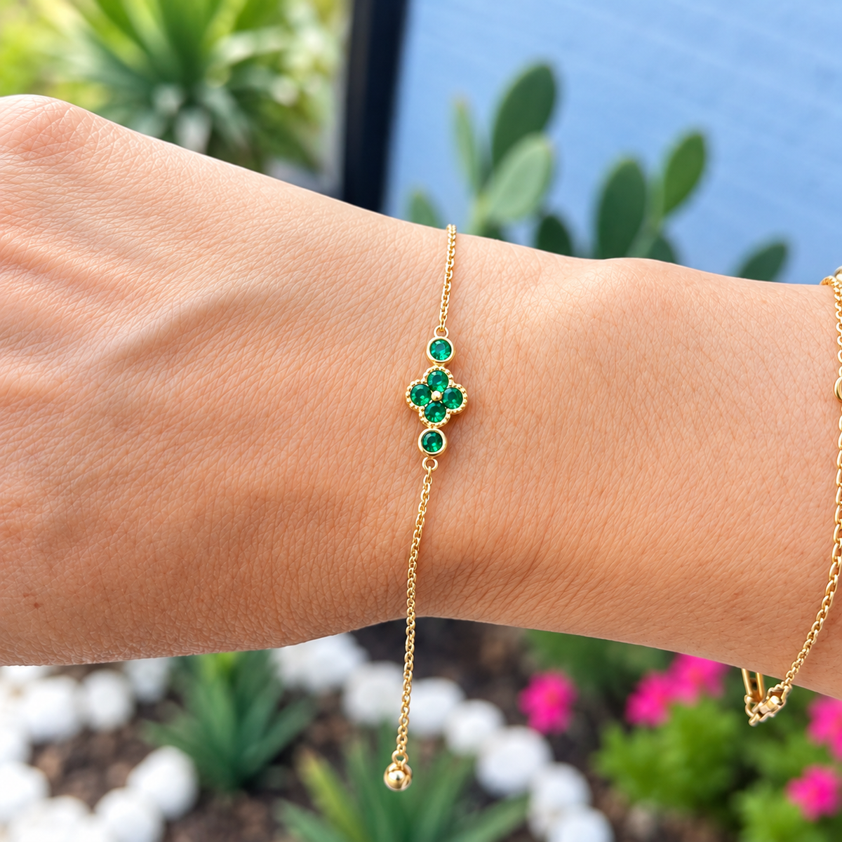 Pulsera de Trébol Verde / 1.9 gr / 19 cm / 2 mm / Oro italiano de 18K