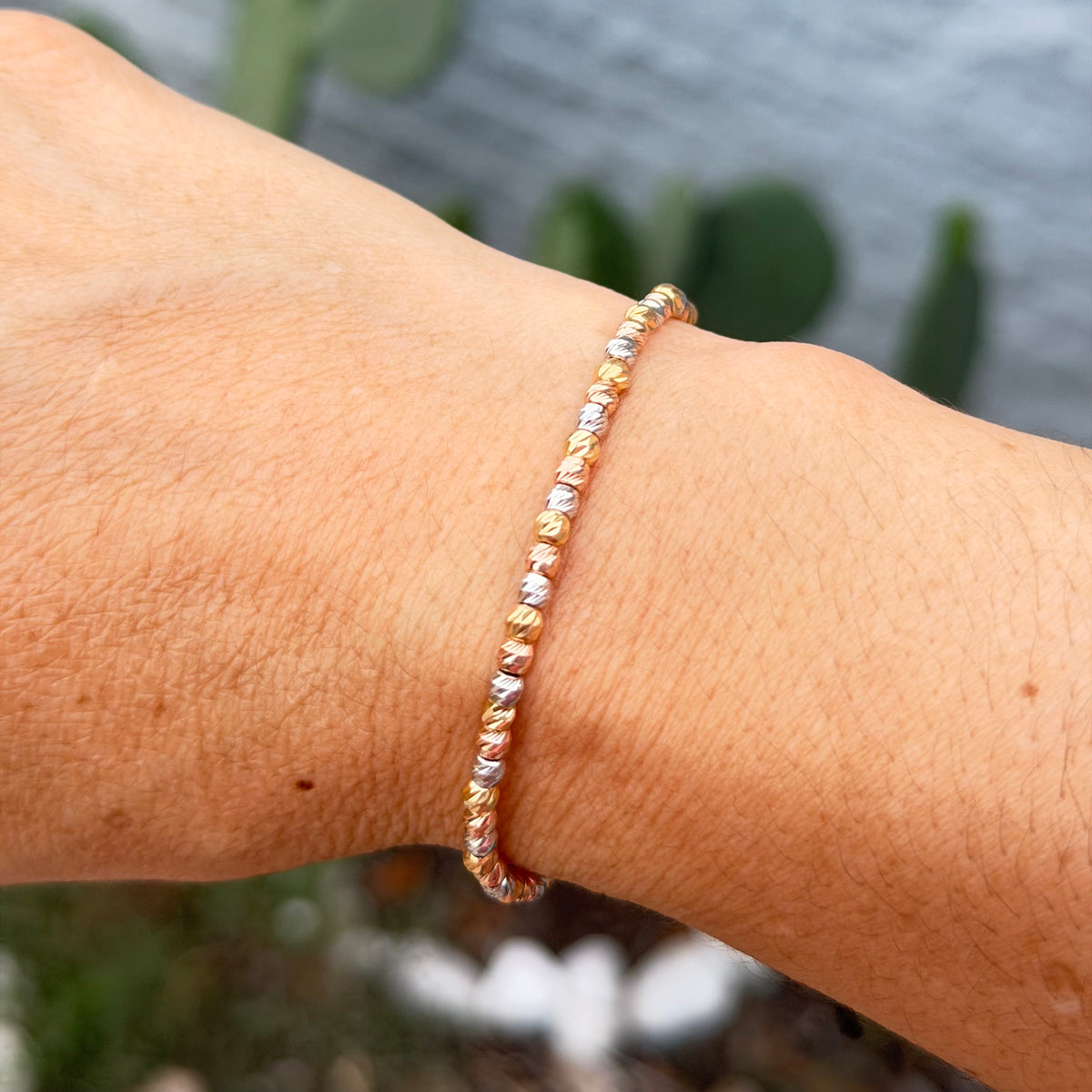Bracelet with Gold Beads / 2 gr / 3 mm