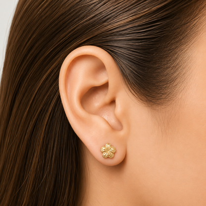 Pendientes de botón con forma de flor talla diamante / 0,75 g / 8 mm / Oro de 18K