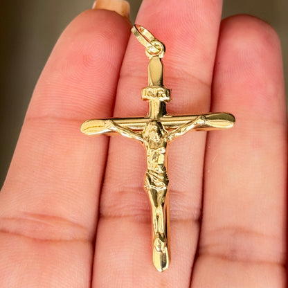 Colgante de cruz / 2.42gr / 4.5cm / Oro italiano de 18K