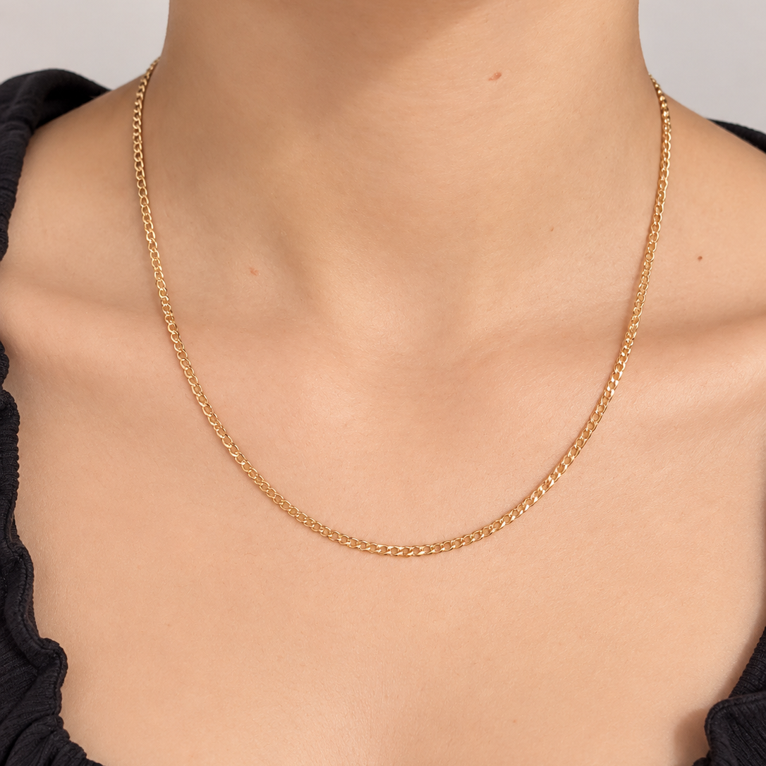 Cadena de Eslabones Cubana Maciza / 6.5 gr / 45 cm / 2 mm / Oro italiano de 18K
