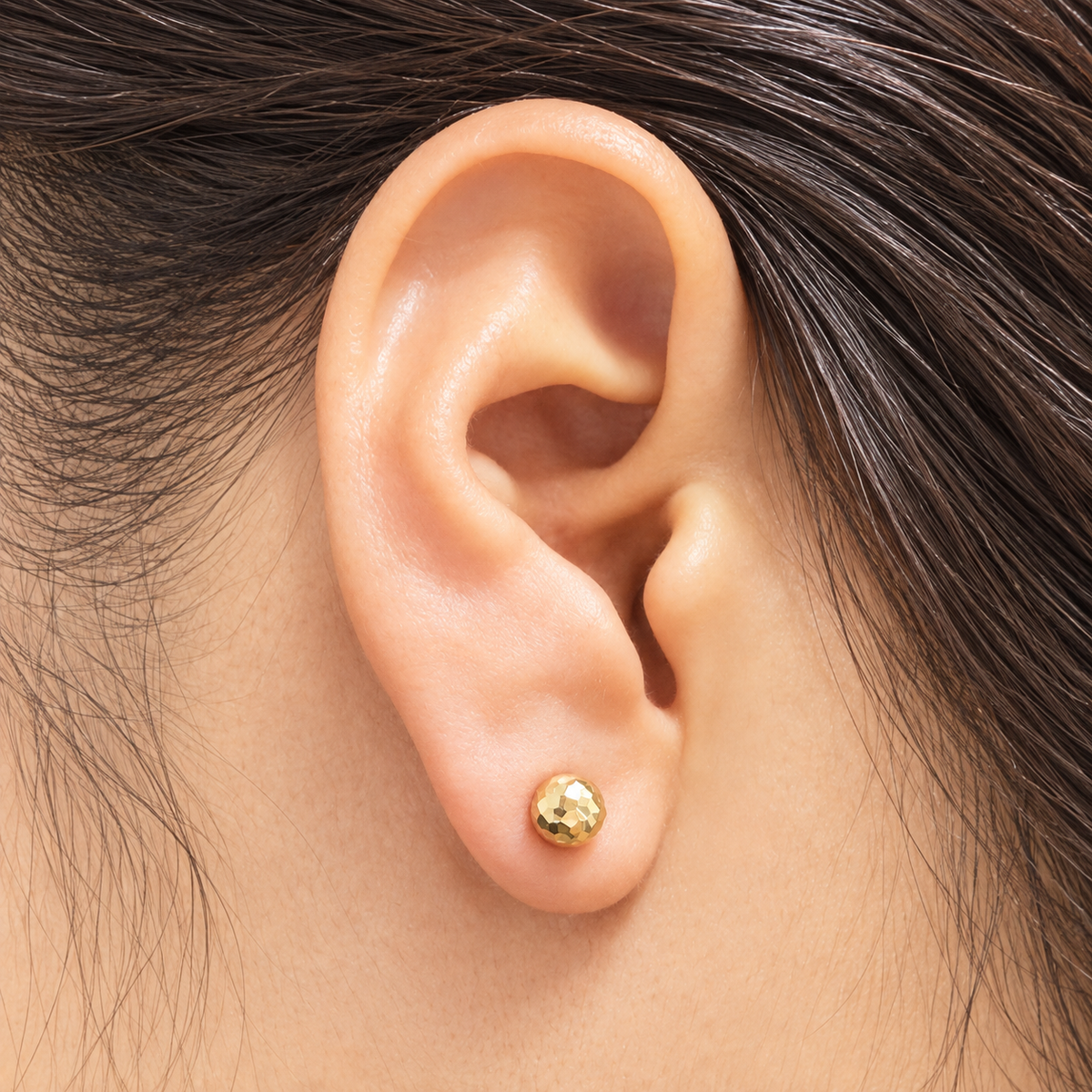 Diamond-Cut Ball Stud Earrings/ 1.01gr / 5mm / 18K Italian Gold