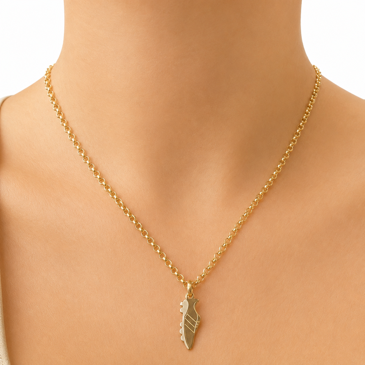 Roll On Chain With Pendant / 4.92g/ 45cm/ 3 mm/ 18K Italian Gold