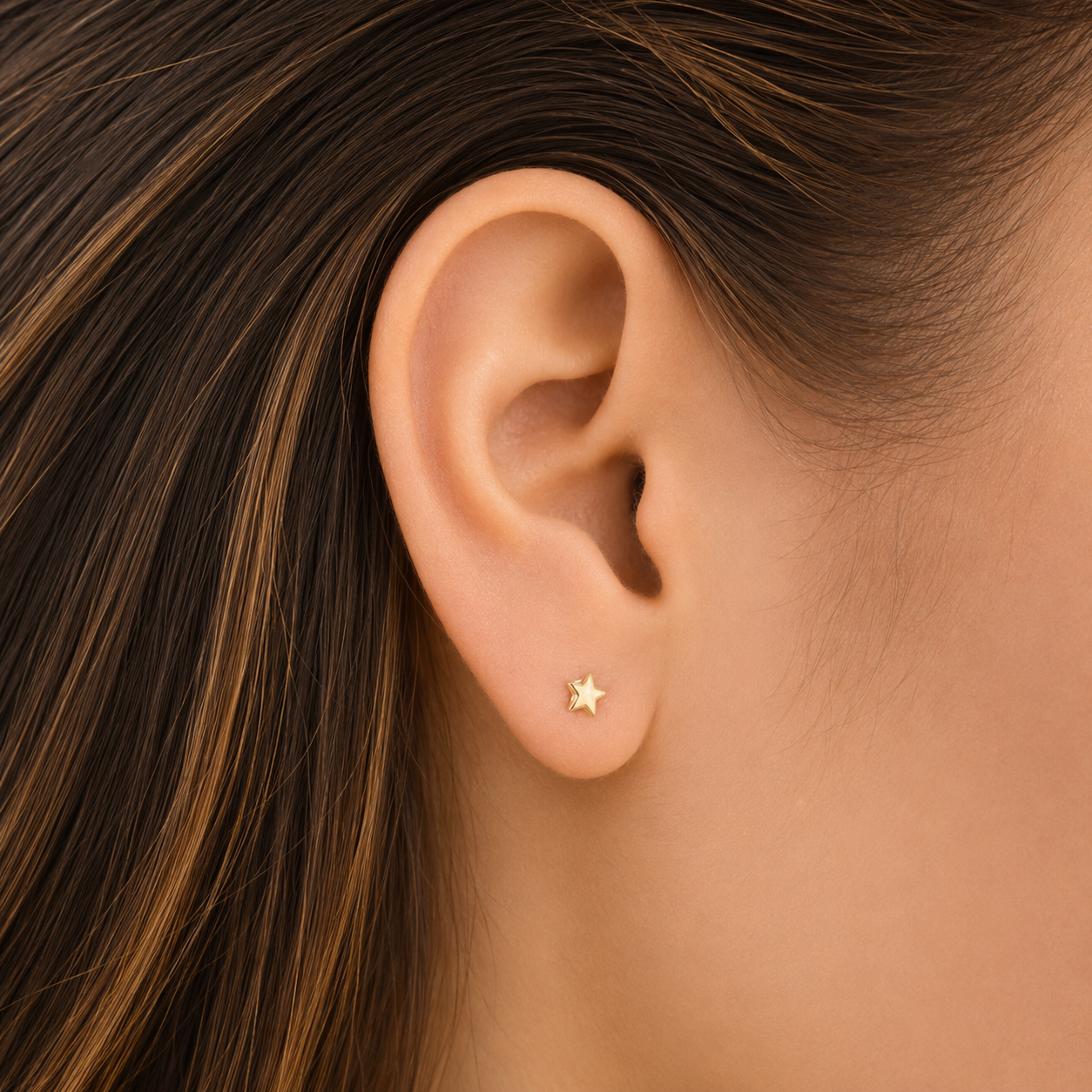 Mini Pendientes de Estrella / 0,5g / 3mm / Oro de 18K
