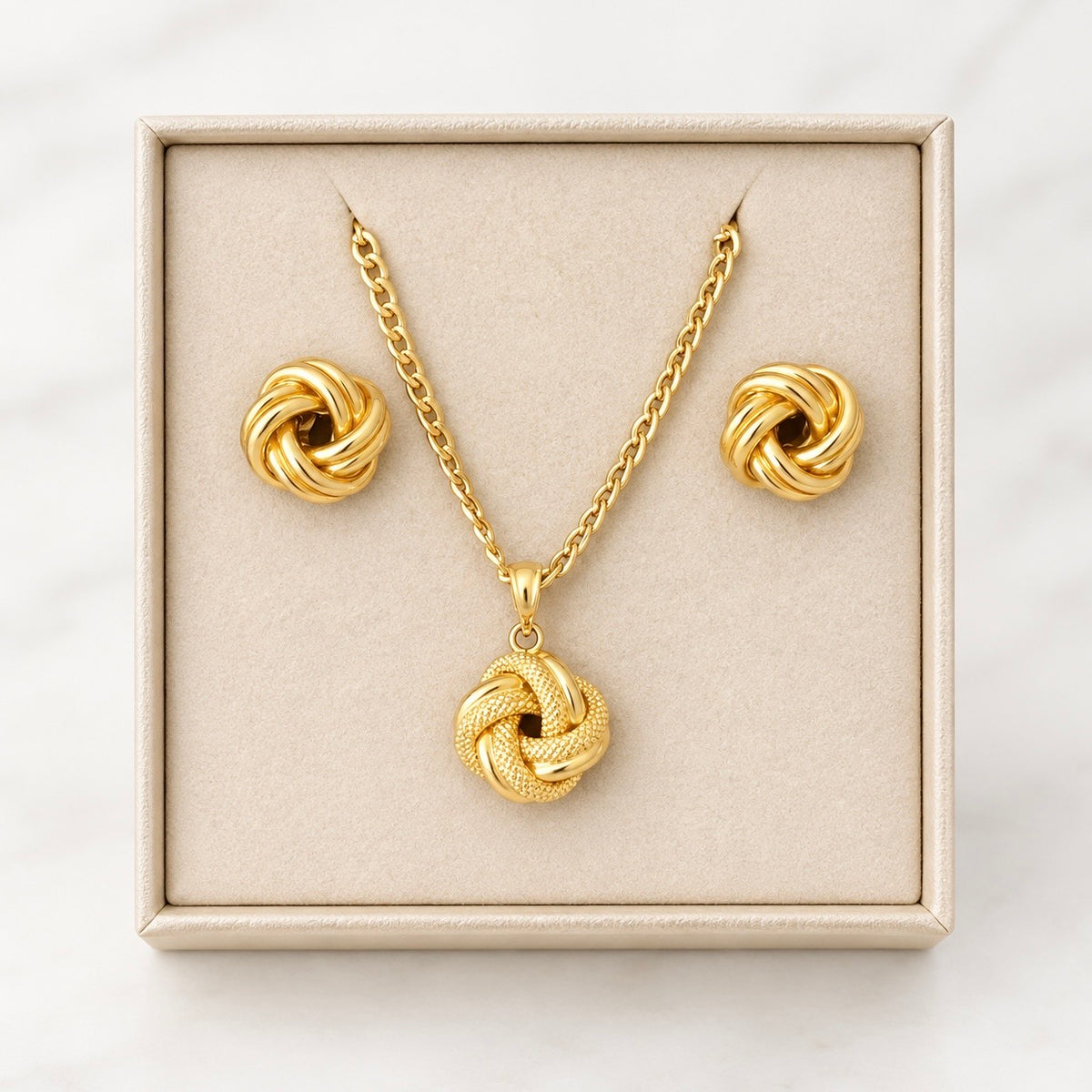 Gold Love Knot Necklace and Earrings Set / Chain 2.30 gr / 50 cm / Pendant 0.99gr / Earrings 2.30 gr / 18K Italian Gold