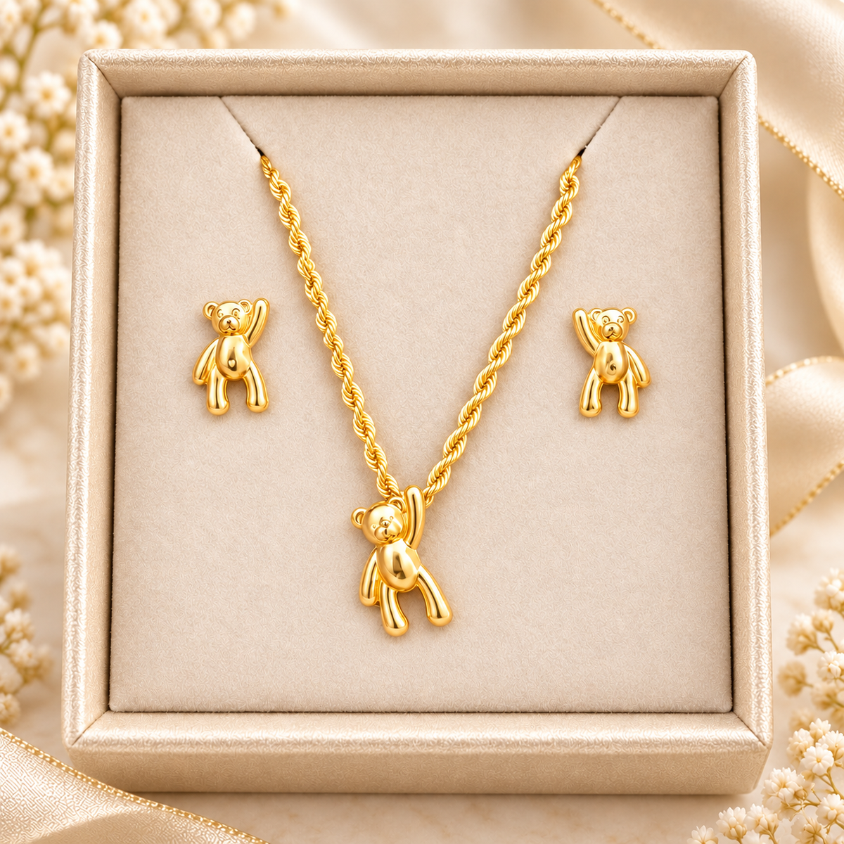 Chain, Pendant & Earrings Set / Chain 3.18 gr / 40 cm / Earrings / 0.9 / 18K Gold