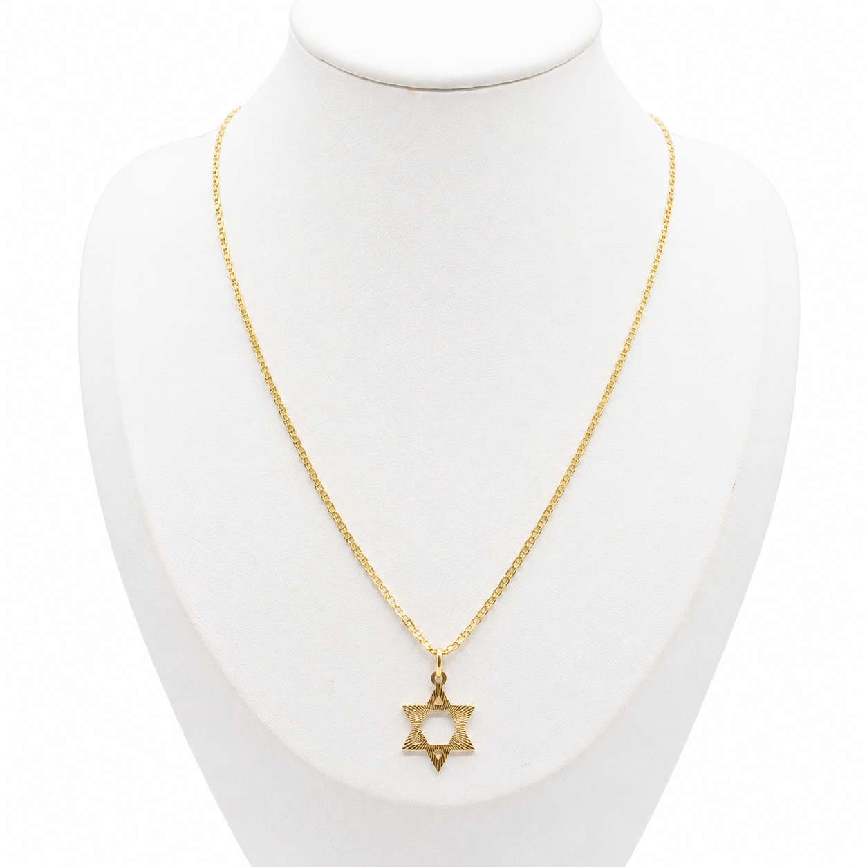 Escalera Chain With Pendant/ 5.86gr/ 45 cm/ 2.5mm/ 18K Italian Gold