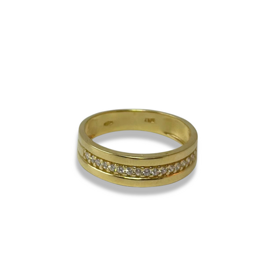 BAND RING WITH STONES