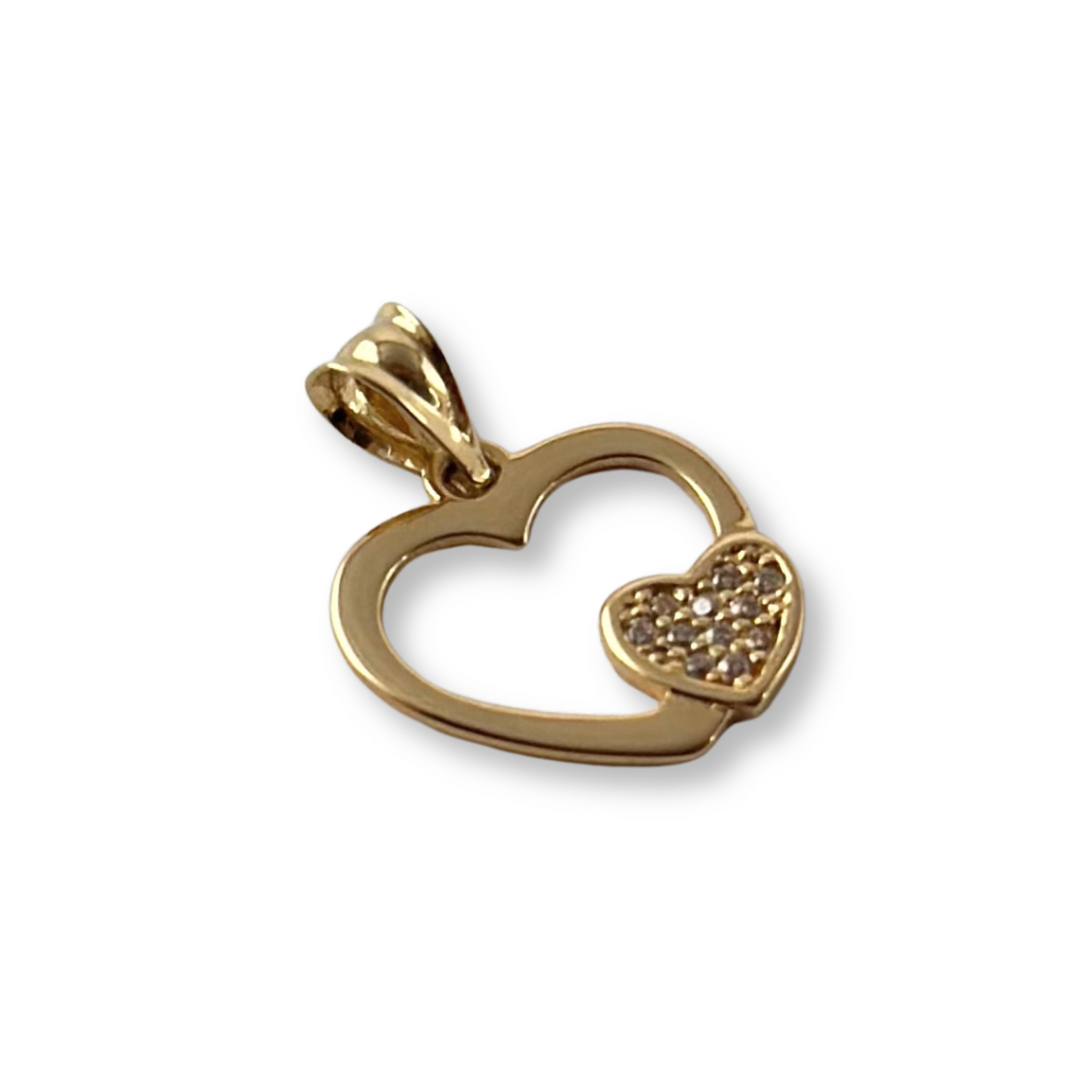 GOLD HEART PENDANT WITH STONE