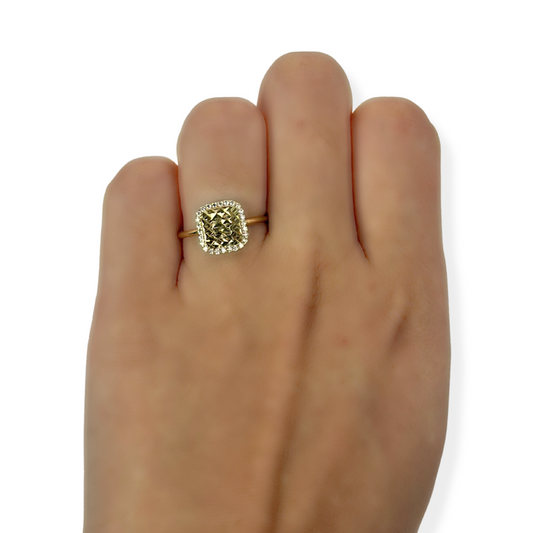 SQUARE RING