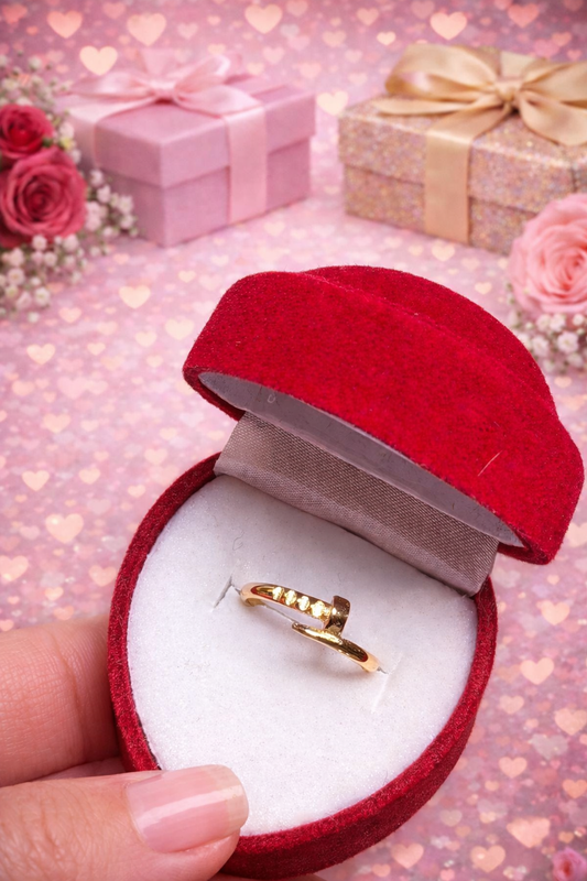 NAIL  RING