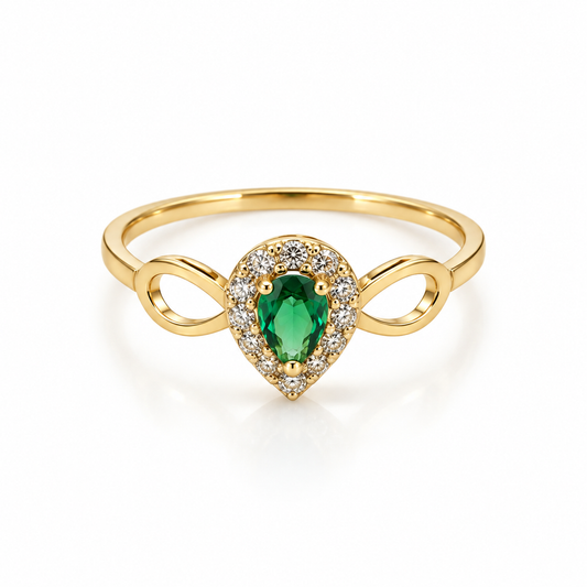 Teardrop Green Stone Solitaire Ring / 1.22 gr / Size 6 1/4 / 18K Italian Gold