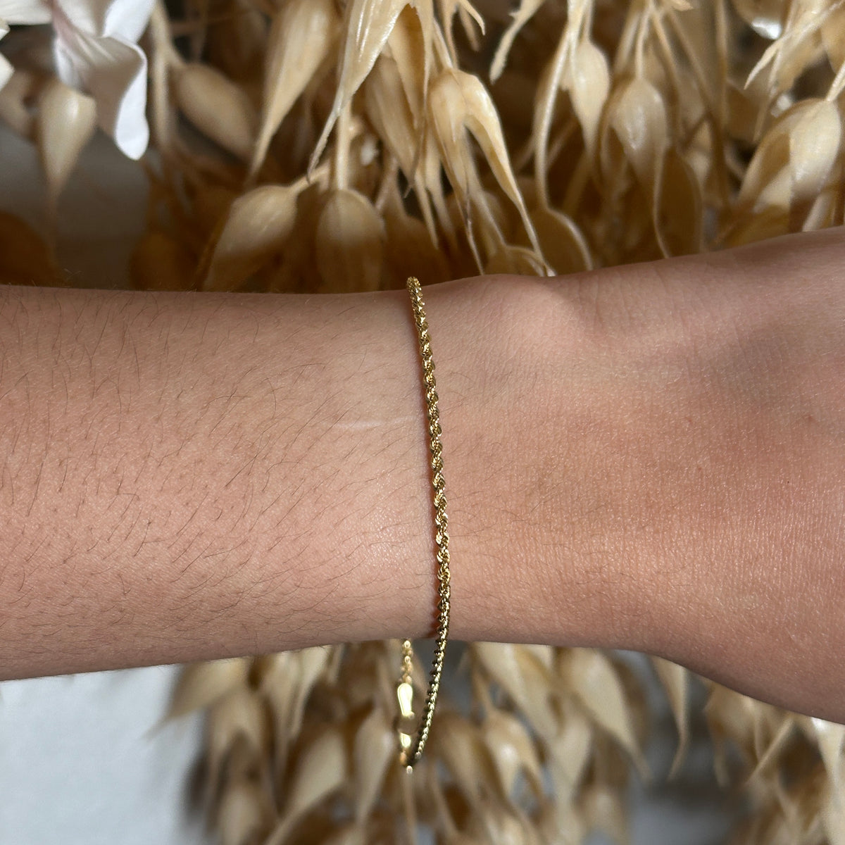 Rope Bracelet / 0.8 gr / 19 cm / 2 mm / 18K Italian Gold