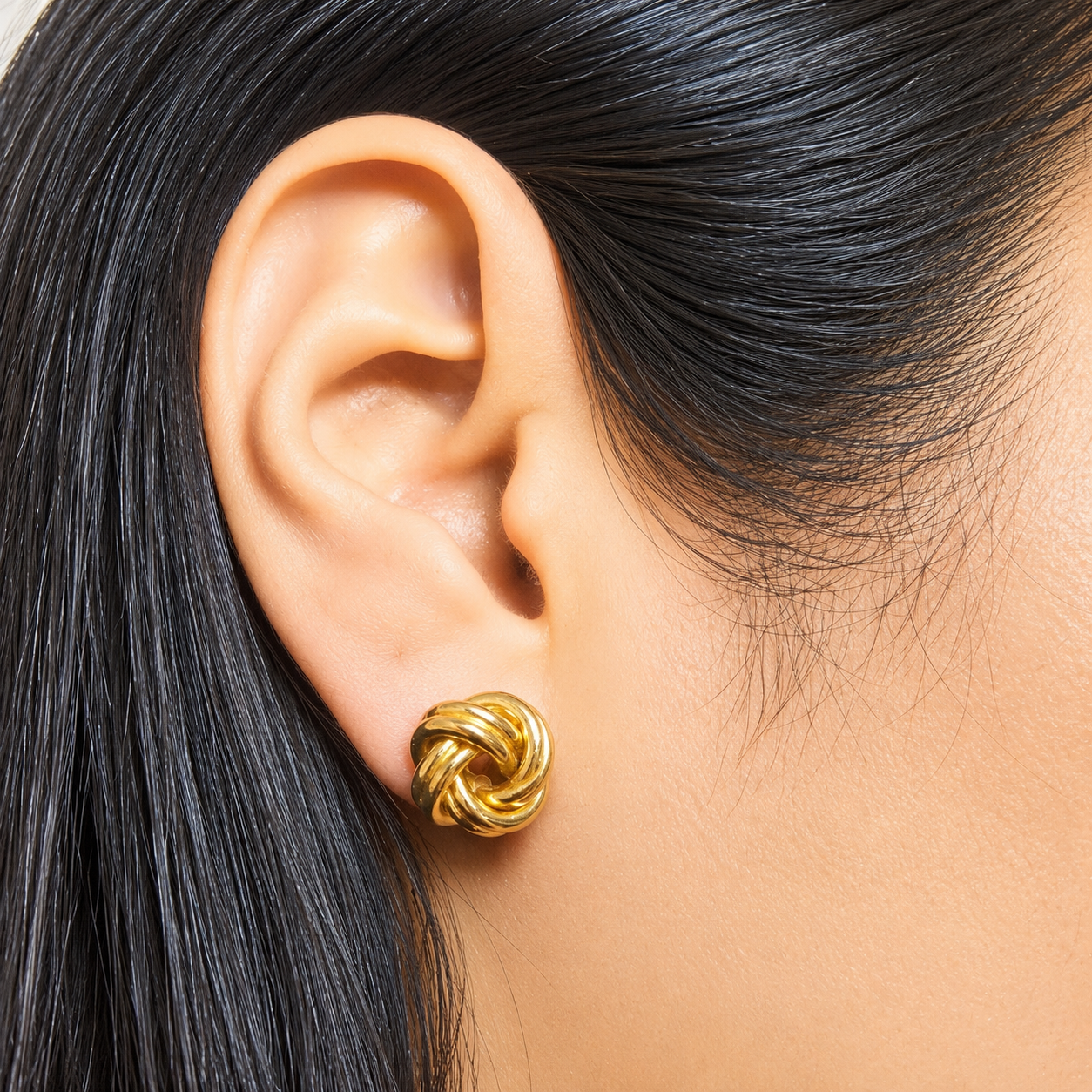 KNOT STUD EARRINGS / 2.3gr / 6mm / 18K ITALIAN GOLD