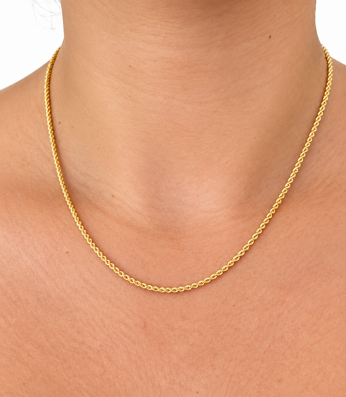 Mini Cadena de Cuerda / 1.7 gr / 45 cm / 2 mm / Oro italiano de 18K