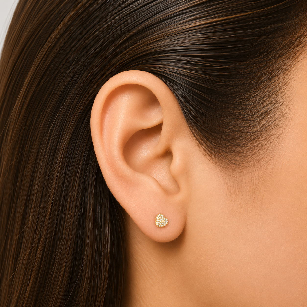 Mini Pendientes de Corazón con Piedras / 0.52g / 3mm / Oro 18K