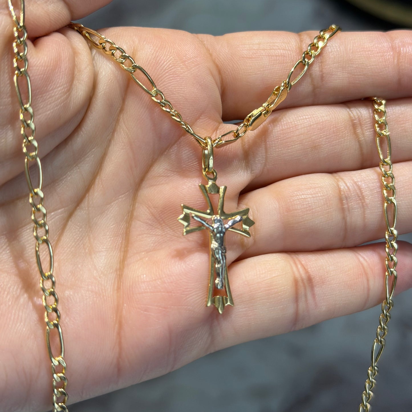 CADENA FÍGARO CON COLGANTE
