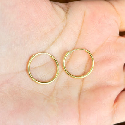 Thin Hoop Earrings / 1.02gr / 1.8cm / 18k Italian Gold