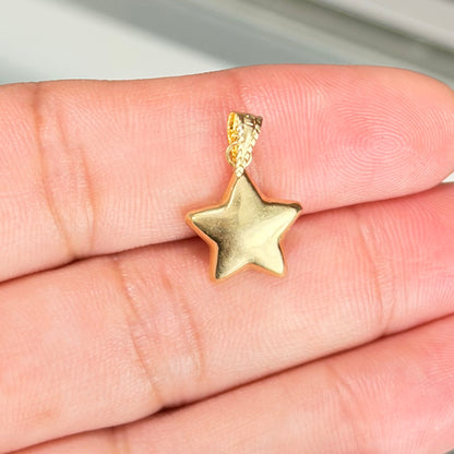 Star Pendant / 0.6 cgr / 2cm / 18K Gold