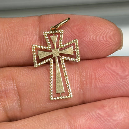 CROSS PENDANT