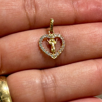 Divine Child Heart Pendant/ 0.6g / 1.5cm / 18K Gold