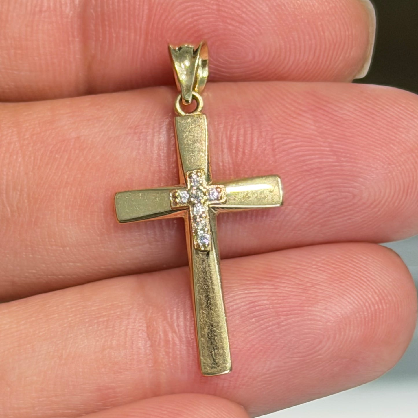 CROSS PENDANT