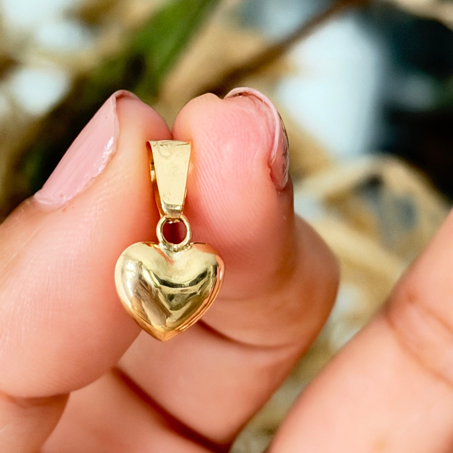 Heart Pendant / 0.7 gr / 2 cm / 18K Gold