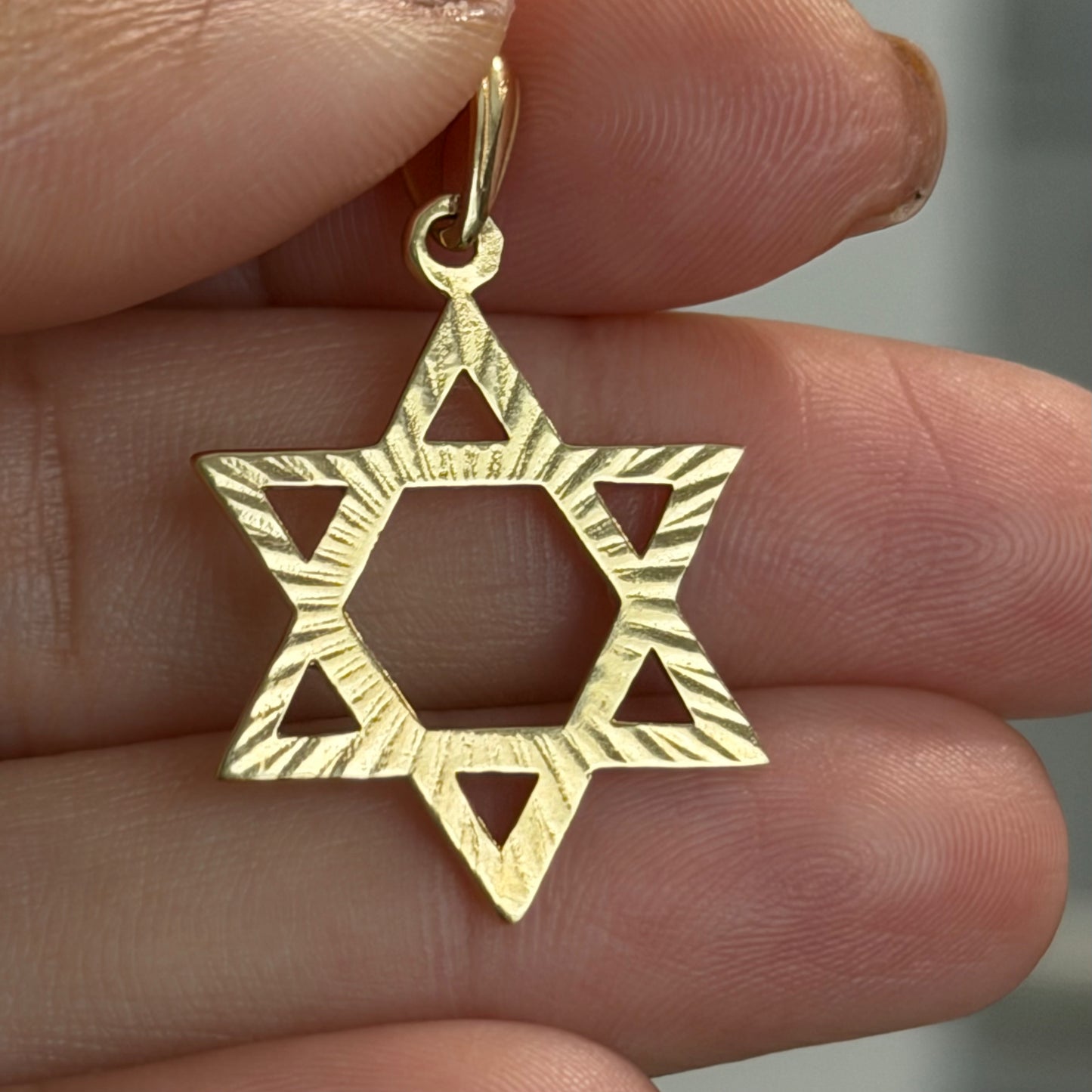 STAR OF DAVID PENDANT / 1.65 gr / 3.5 cm / 18K ITALIAN GOLD