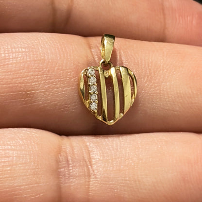 Heart Pendant / 0.7gr / 1.5cm / 18K Gold
