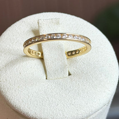 Eternity Ring / 1.83 gr / Size 7 1/2 / 18K Italian Gold